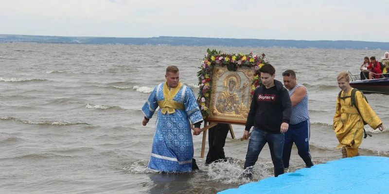 ВРЕМЯ ОБРЕТАТЬ СВЯТЫНИ