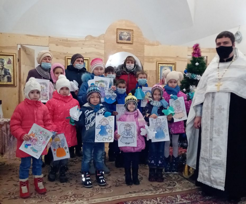 В храме Архистратига Михаила Багаевского благочиния отпраздновали Рождество Христово