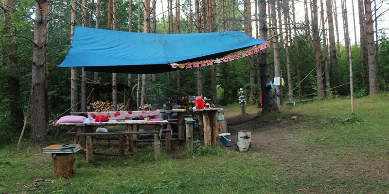 КОЕ-ЧТО ВАЖНОЕ ПРО СЧАСТЬЕ, ИЛИ ИСТОРИЯ ОДНОГО ВЕНЧАНИЯ