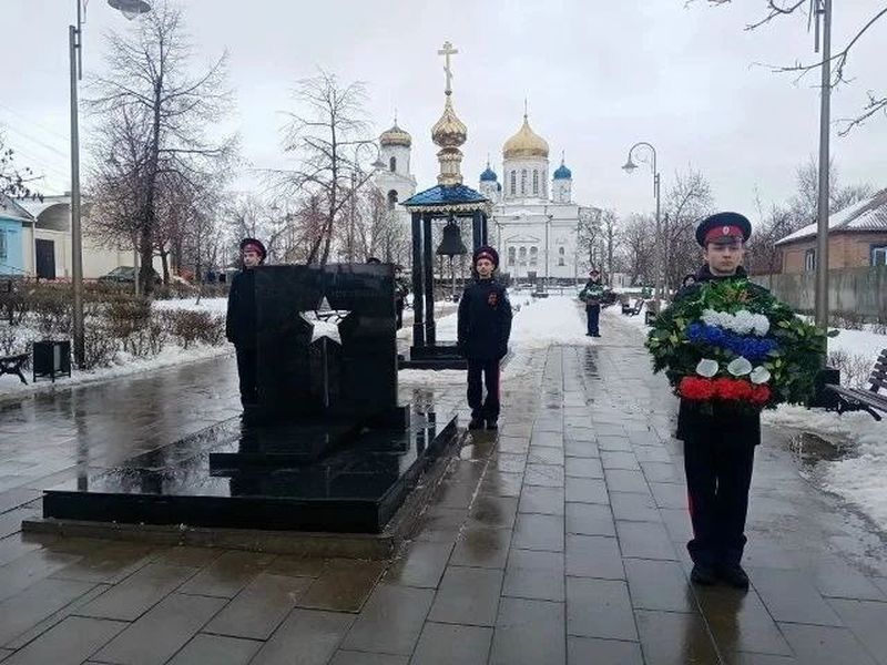 В Донецке состоялся митинг, посвященный освобождению территории города от немецко-фашистских захватчиков