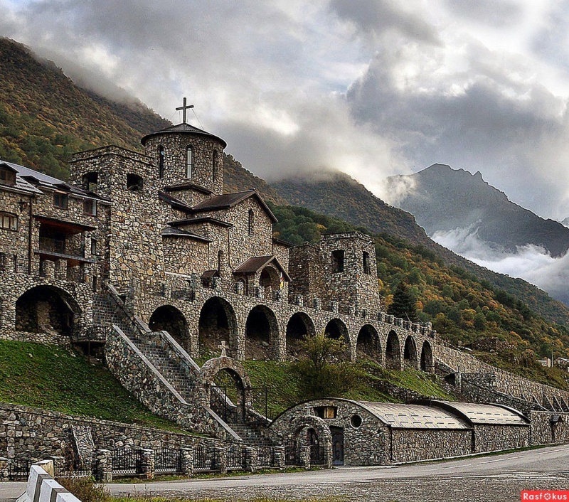С 5 по 9 августа состоится паломническая поездка «Православный Кавказ»