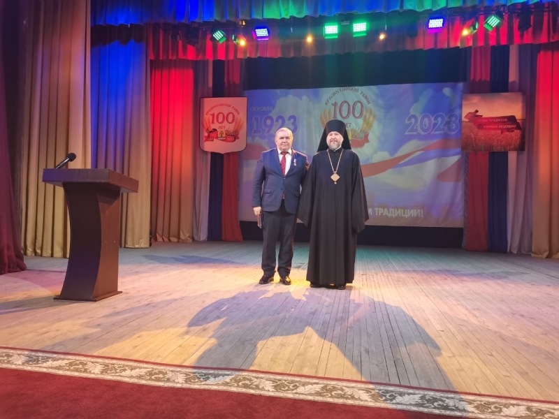 Преосвященнейший епископ Симон принял участие в торжествах к 100-летию Красносулинского района