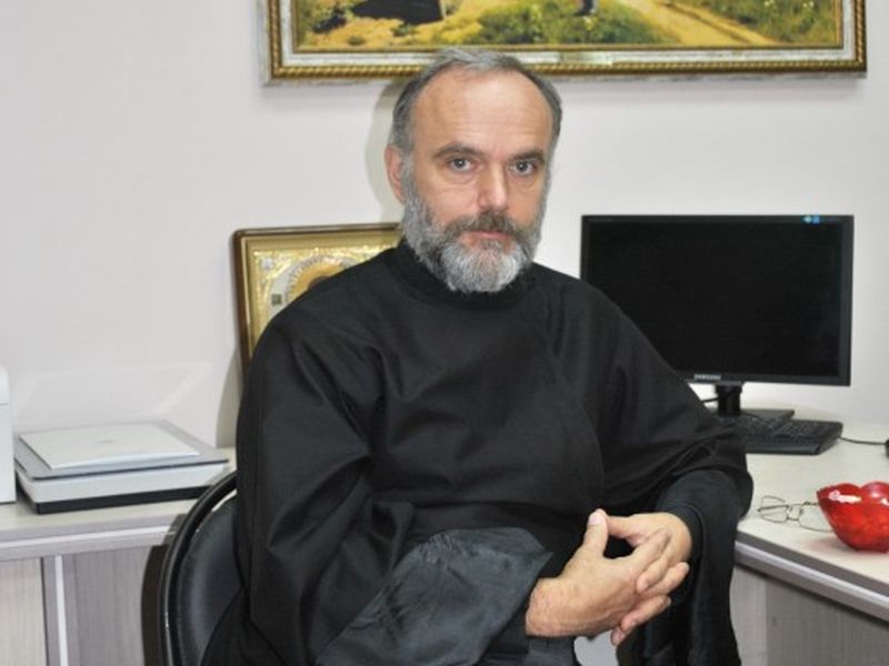 ПРОТОДИАКОН ИОАНН ДРОБОТ (ПАРИЖ): «МЫ СВИДЕТЕЛЬСТВУЕМ О ПРАВОСЛАВИИ НА ЗАПАДЕ»