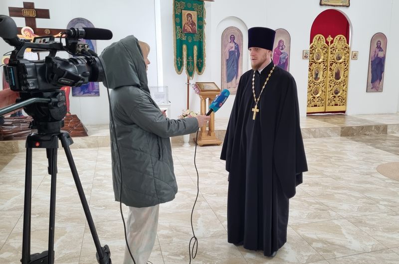 Благочинный Зверево-Никольского округа иерей Димитрий Дяур дал интервью для телеканала Дон 24