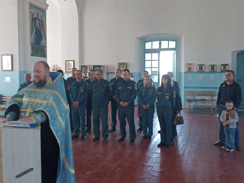 Молебен для сотрудников пожарных частей Чертковского района