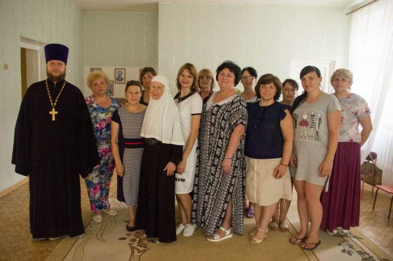 Состоялась духовная беседа монахини Марии (Литвиновой) с сотрудниками дошкольных образовательных учреждений г. Каменск-Шахтинский