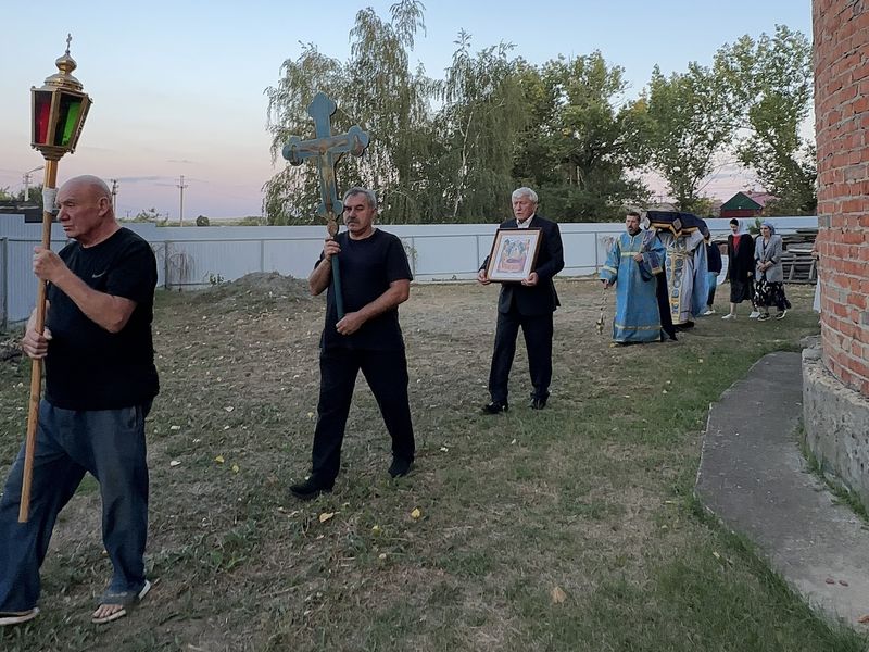 Праздник Успения Пресвятой Богородицы отметили в Никольском храме слободы Кашары