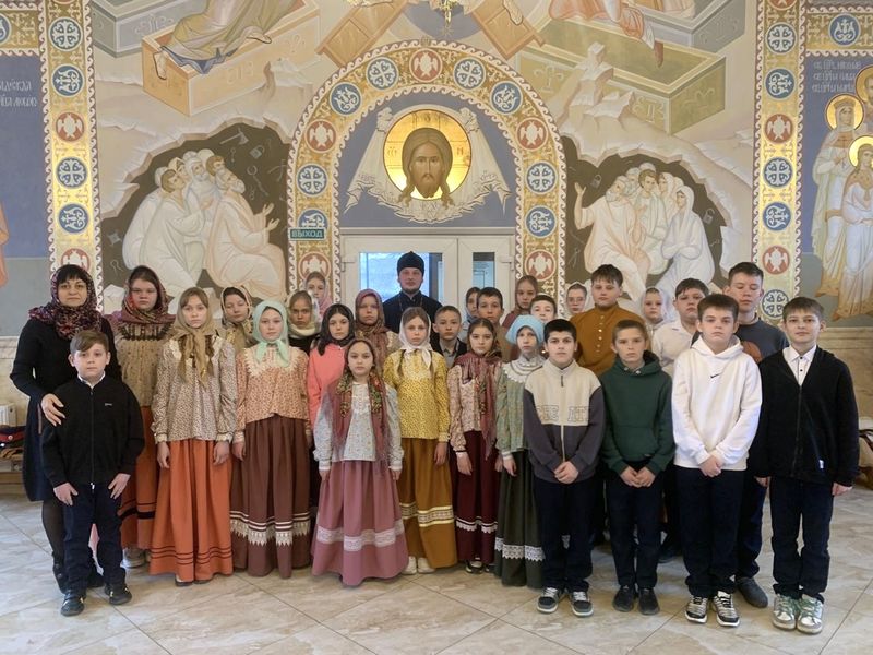Духовно-нравственная беседа священника с учениками