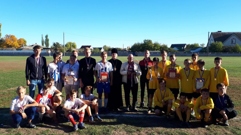 В Чернышевском благочинии состоялся турнир по футболу