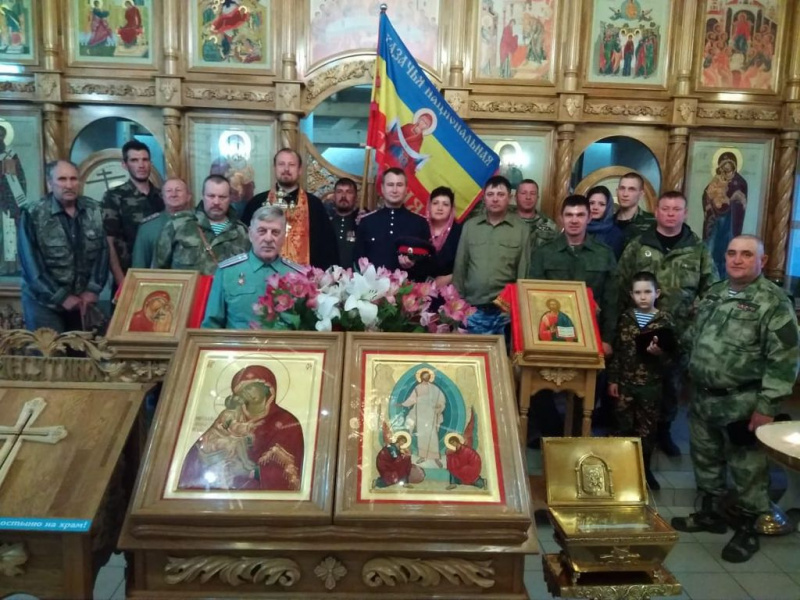 В храме Доской иконы Божией Матери г. Новошахтинска состоялось приведение к присяге казаков