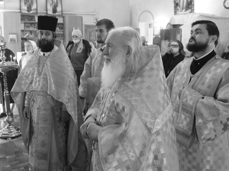 Отошел ко Господу священник Шахтинской епархии протоиерей Николай Мельников