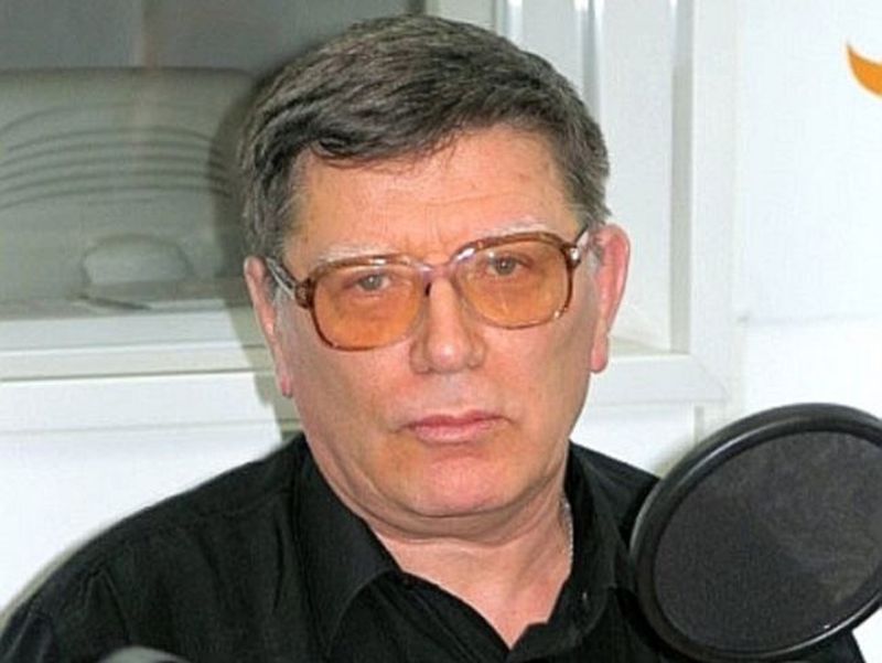 «ВАЛЯ ПРИНИМАЛ ЖИЗНЬ КАК ПОЭТ,  И КАК ПОЭТ ОН ПРИНЯЛ СМЕРТЬ»  Памяти Валентина Арсентьевича Никитина