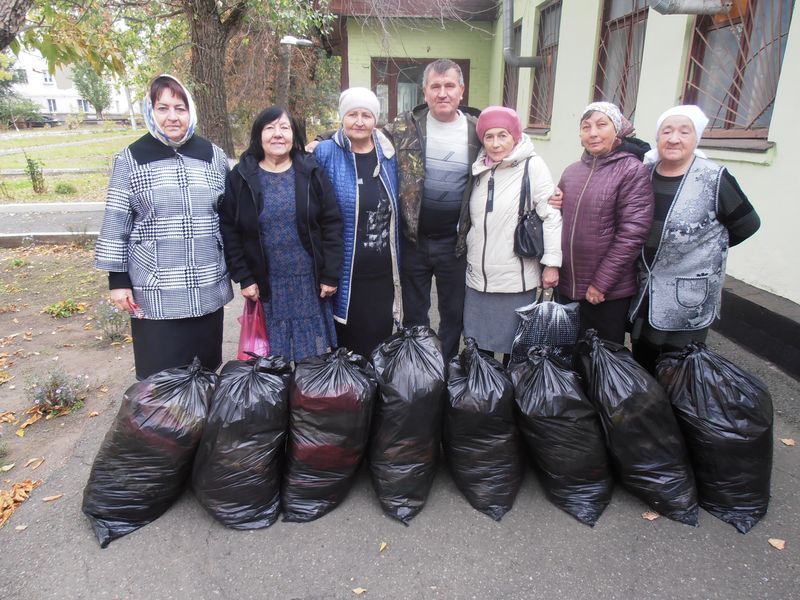 Уроки милосердия: добровольцы доставили помощь в сёла Каменского района