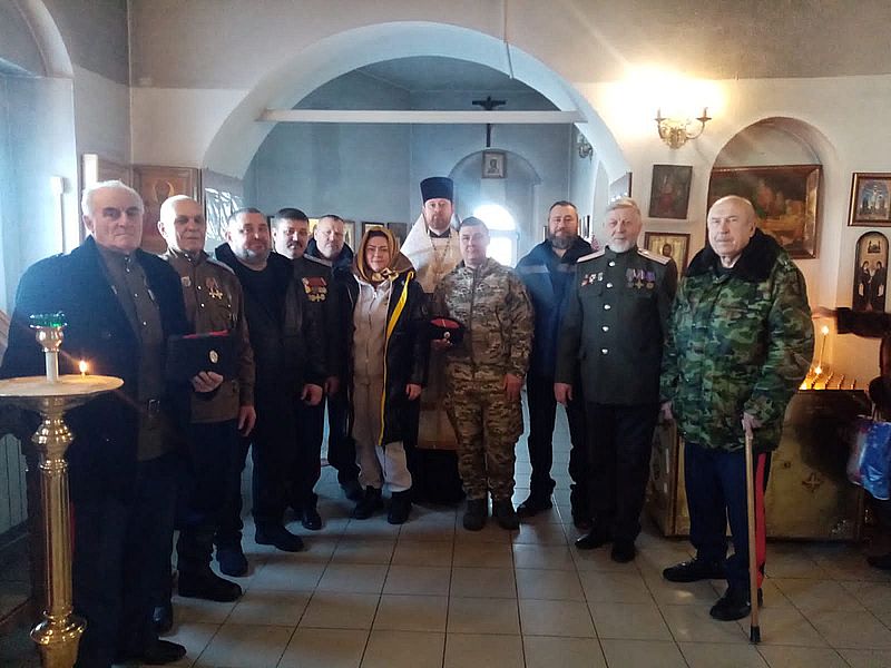 День памяти репрессий и геноцида казачества молитвенно почтили в Донском храме Новошахтинска