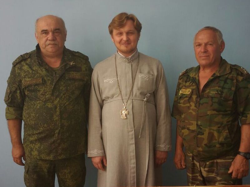 Протоиерей Олег Лукьянчиков посетил штаб юртового казачьего общества «Сулинский юрт»