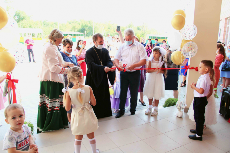 Протоиерей Александр Маштанов принял участие в торжественном открытии нового детского сада в станице Багаевской