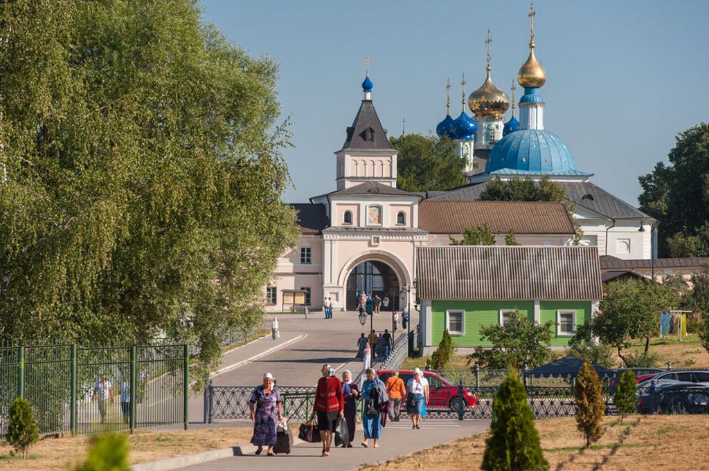 Оптинская пустошь где находится. Оптина пустынь монастырь на карте. Оптина пустынь где находится. Оптинская пустошь где находится. Свято-введенская оптина пустынь.