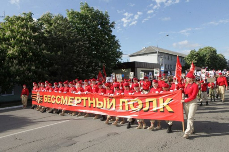 В 74-ю годовщину празднования Дня Победы в Октябрьском районе прошли торжественные мероприятия, посвященные Дню Победы