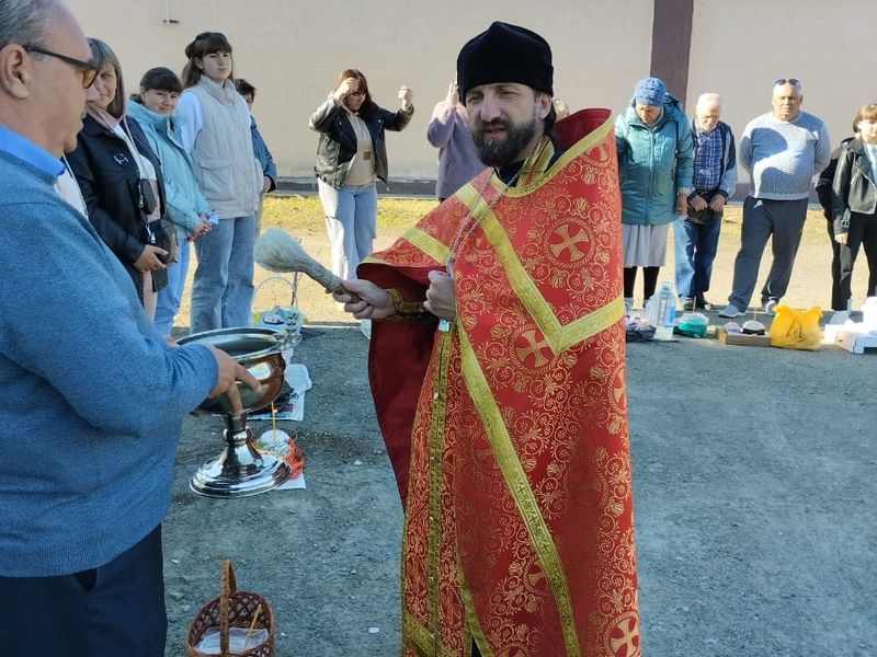 Освящение пасхальных куличей в станице Владимировской и хуторе Большая Федоровка