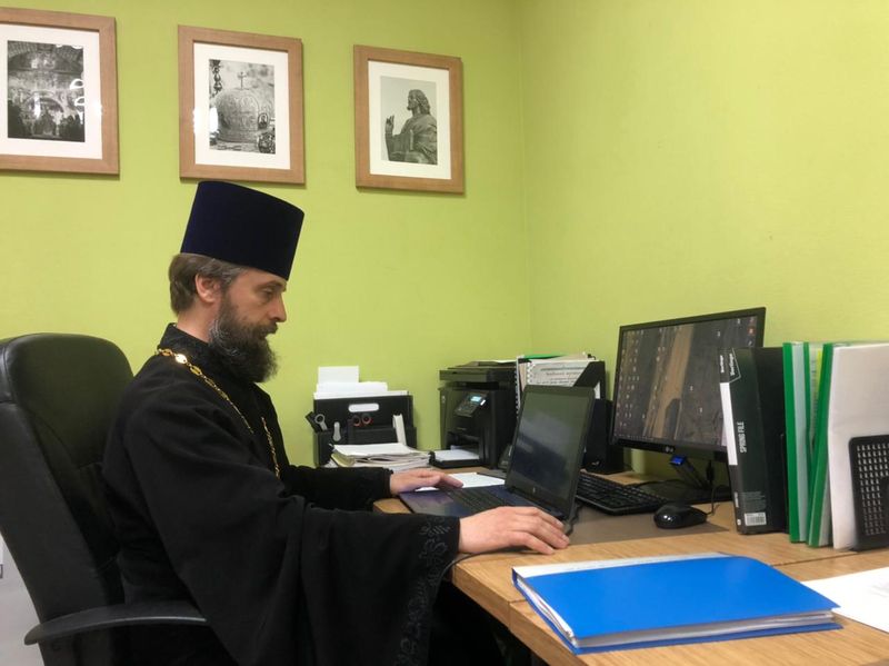 Состоялось онлайн-совещание руководителей профильных отделов епархий с Синодальным отделом религиозного образования и катехизации