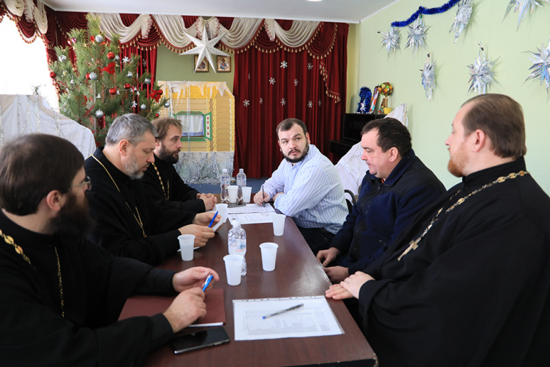 Состоялось заседание церковного штаба по оказанию помощи и координированию действий при ликвидации последствий в результате взрыва бытового газа в жилом здании в г. Шахты