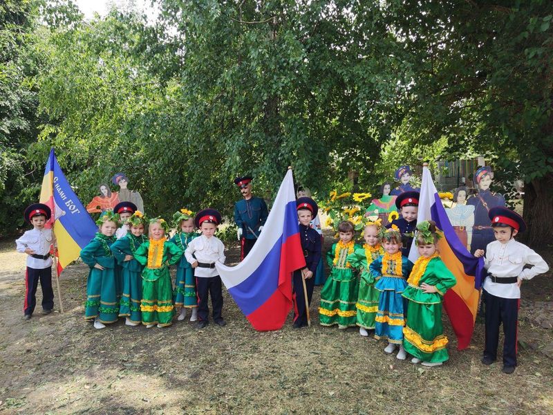 Православные, казачьи, семейные ценности залог возрастания духовной личности ребенка