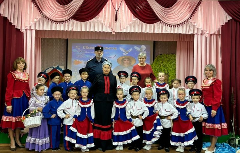 Праздник Покрова Пресвятой Богородицы в детском саду «Глория»