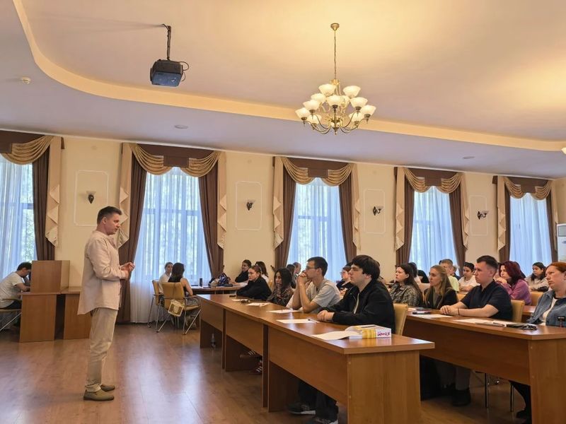 Состоялась встреча студентов ДонГАУ с экспертом Синодального отдела