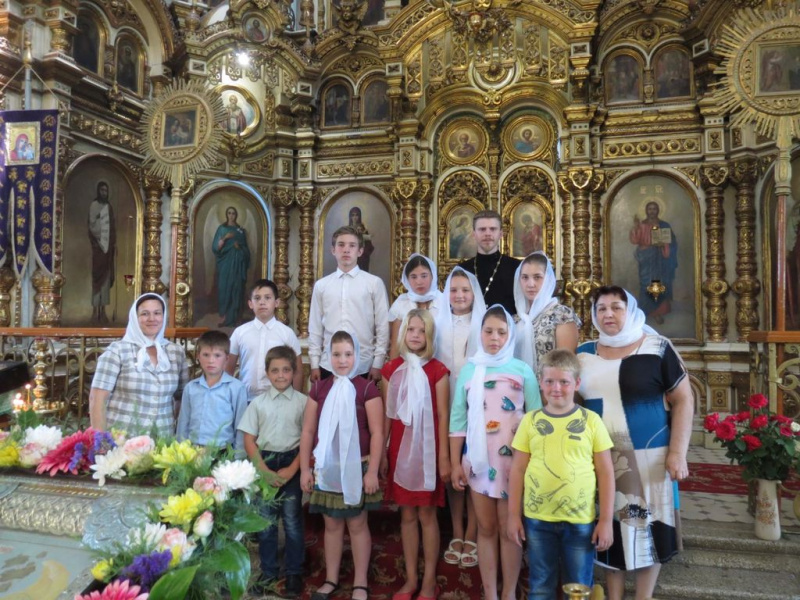 Летний православный лагерь при воскресной школе «Азы Православия» Донецкого Успенского Архиерейского подворья завершил свою работу