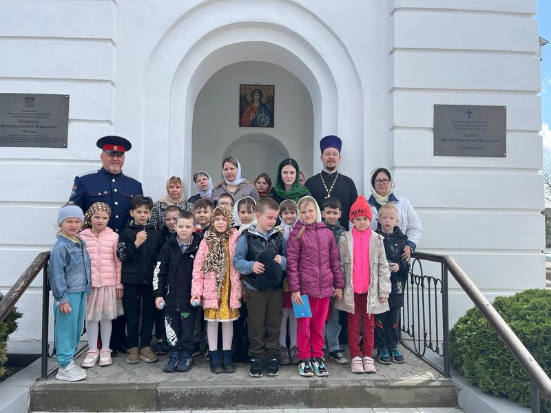 Встреча в станичном храме с воспитанниками детского сада «Ручеек» станицы Вешенской