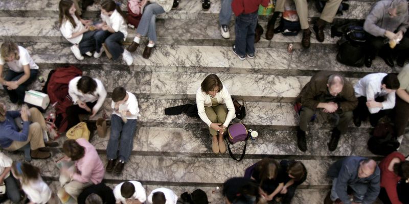 ОДИНОЧЕСТВО В ЭПОХУ ГИПЕРСВЯЗИ
