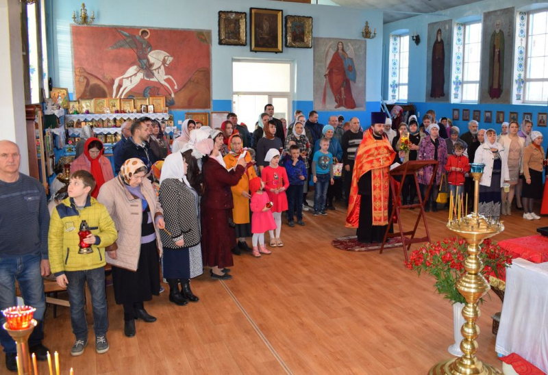 В день празднования Светлой Пасхи в Октябрьский район был доставлен Благодатный огонь из Иерусалима