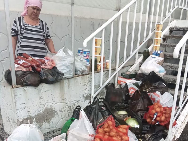 Донецкое и Тарасовское благочиния поставили продукты в Донскую духовную семинарию