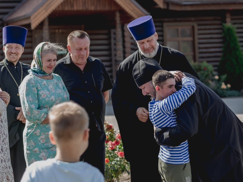 В епархиальном Центре помощи семьям, имеющим детей инвалидов и детей с ограниченными возможностями здоровья «Берега», приняли третий поток детей с мамами