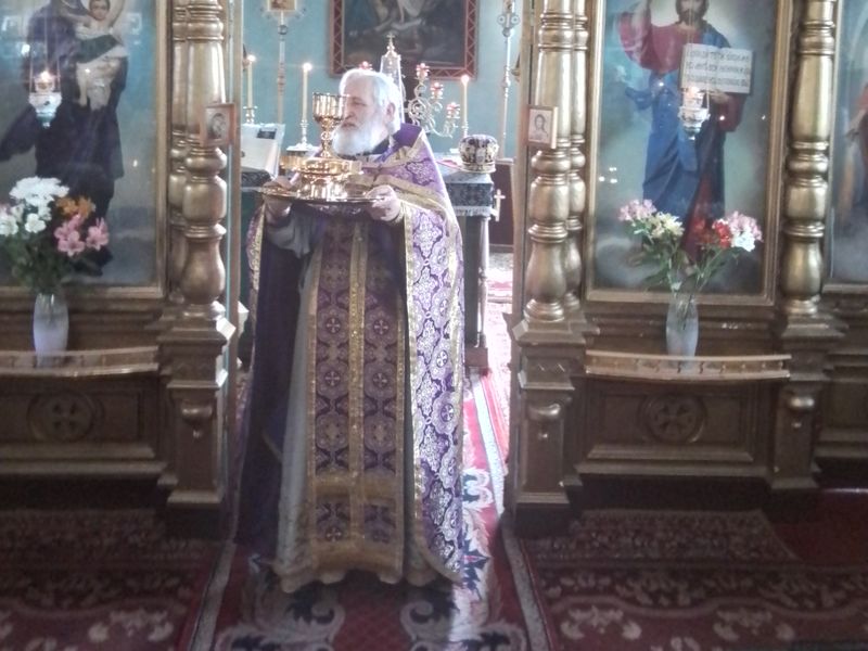 Приход Вознесения Господня города Шахты приобрёл в дар восстанавливаемому Вознесенскому храму в хуторе Попов Кашарского района евхаристический набор