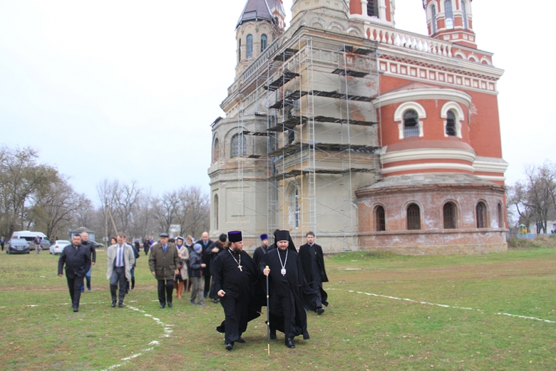 Преосвященнейший епископ Симон посетил Пятницкое Архиерейское подворье ст. Манычской и провел собрание попечительского совета
