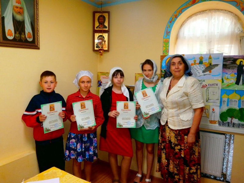 Занятие, посвященное Дню славянской письменности, прошло в воскресной школе «Держава» г. Донецка