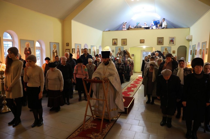 Престольный праздник отметил приход в честь святого праведного Иосифа Обручника в г. Шахты
