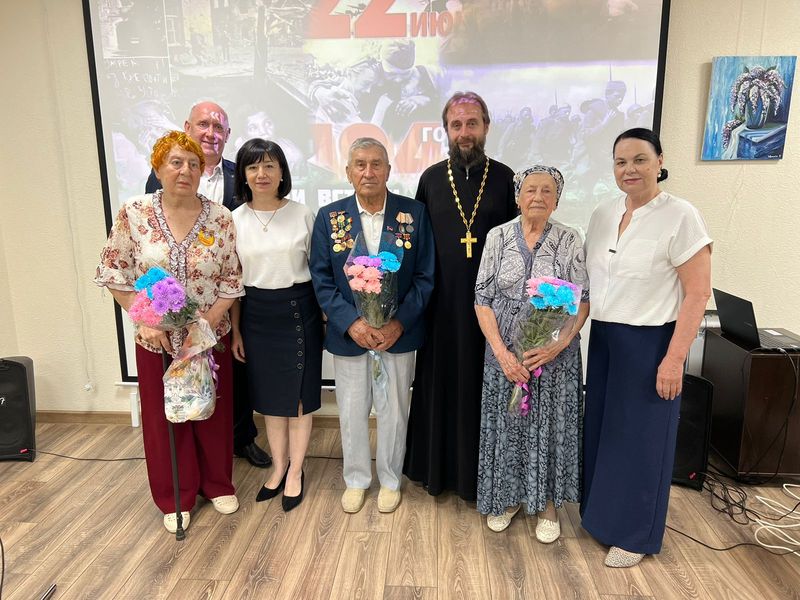 В Краеведческом музее поселка Каменоломни прошёл вечер, посвященный Дню памяти и скорби