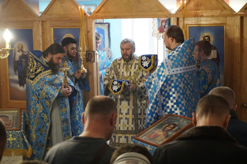 В престольный праздник Преосвященнейший епископ Симон совершил богослужение в храме в честь образа Пресвятой Богородицы Взыскание погибших пос. Сидорово-Кадамовский