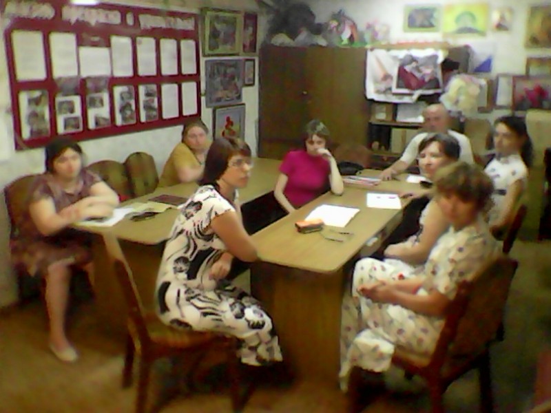 В Новошахтинском Обществе инвалидов «Милосердие» прошла беседа на тему « Когда мы молимся, то Бог дает нам силу пройти всякие искушения и испытания»
