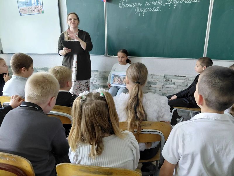 В школе №3 прошла беседа о святых мученицах Вере, Надежде, Любови и Софии