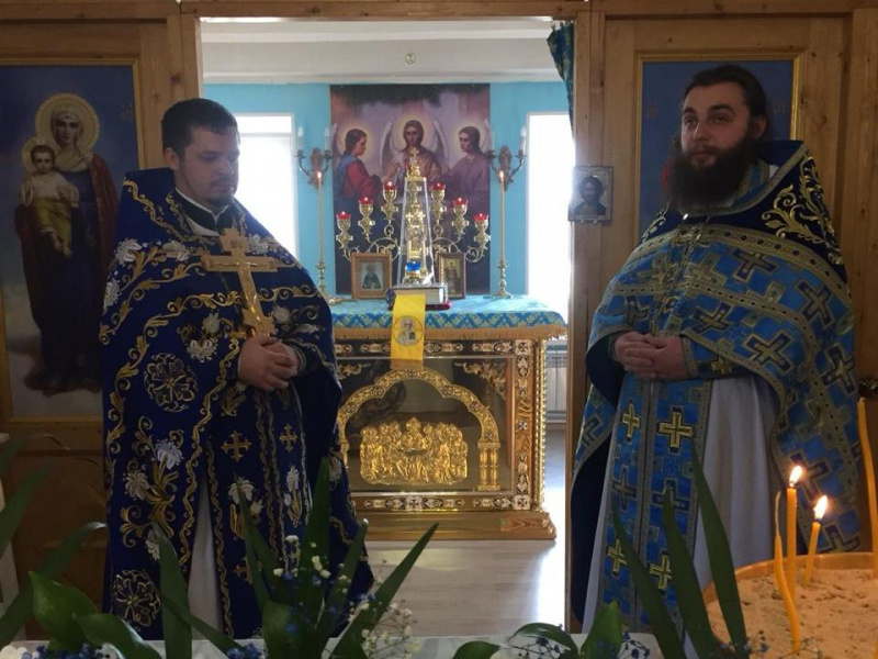 Престольный праздник отметил приход в честь в честь образа Пресвятой Богородицы «Взыскание погибших» пос. Сидорово-Кадамовский