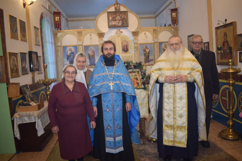 Приход святой мученицы Татианы п. Персиановский почтил память святителя Николая Японского и поздравил настоятеля храма иеромонаха Николая (Наметышева) с днем Небесного покровителя