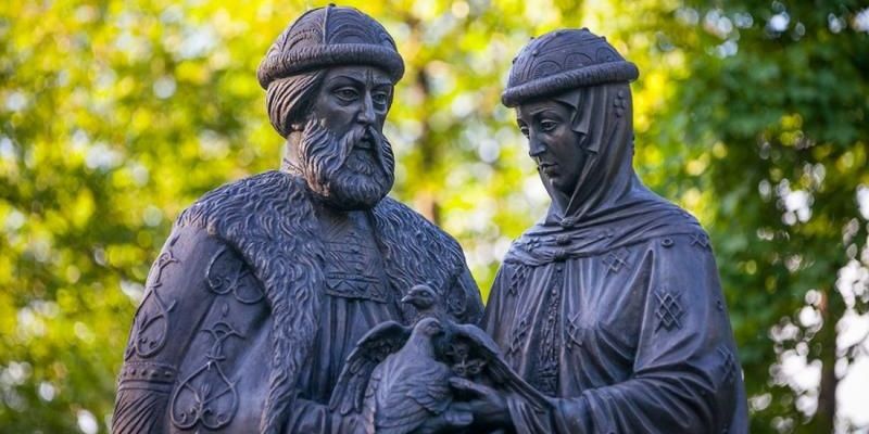 СВЯТЫЕ БЛАГОВЕРНЫЕ КНЯЗЬ ПЕТР И КНЯГИНЯ ФЕВРОНИЯ МУРОМСКИЕ