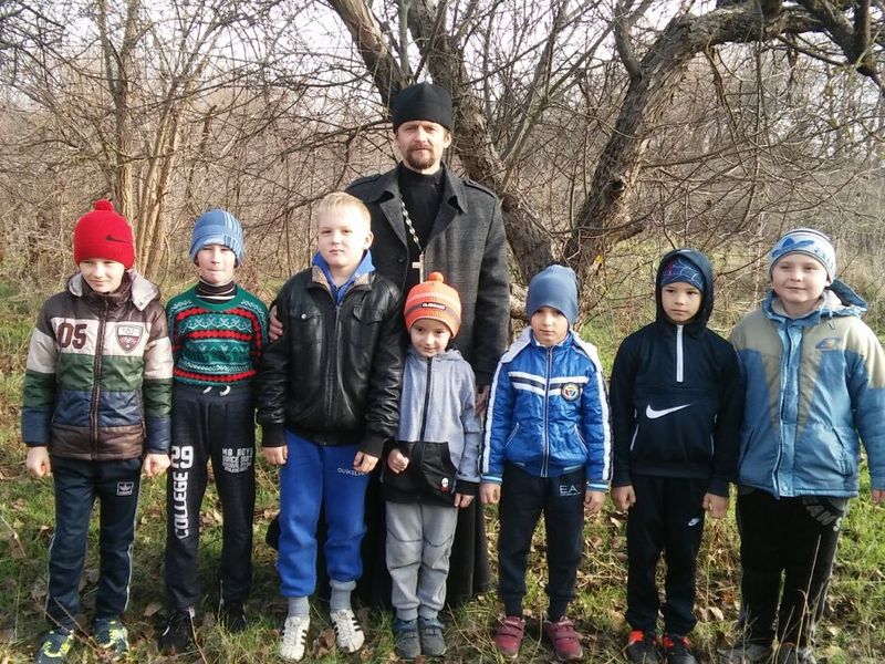 Протоиерей Андрей Поздняков напутствовал победителей спортивного состязания