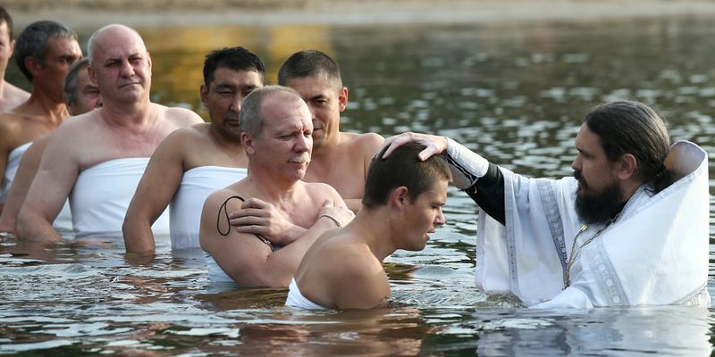 ЕСТЬ ЛИ НЕПРАВИЛЬНЫЕ ПРИЧИНЫ СТАТЬ ПРАВОСЛАВНЫМ? ДА!