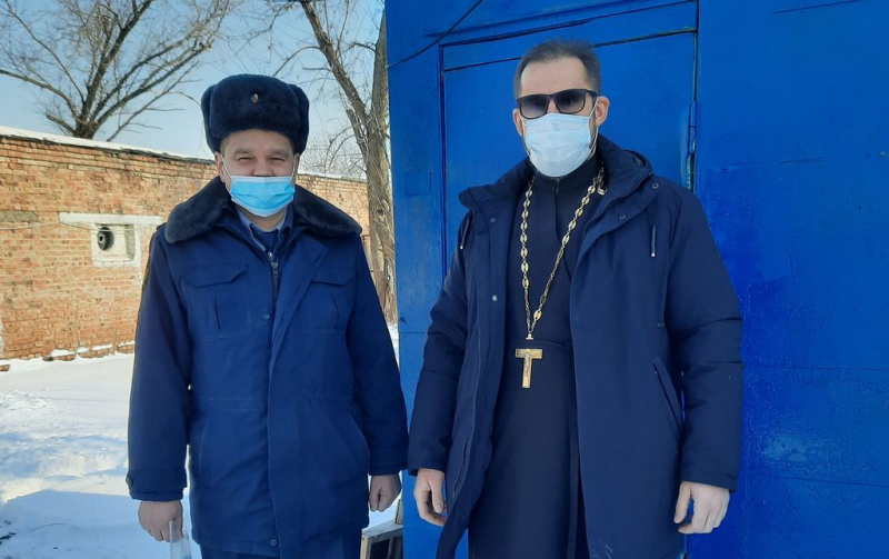 Иерей Евгений Поцелуев посетил с рабочим визитом Следственный изолятор № 4 г. Шахты