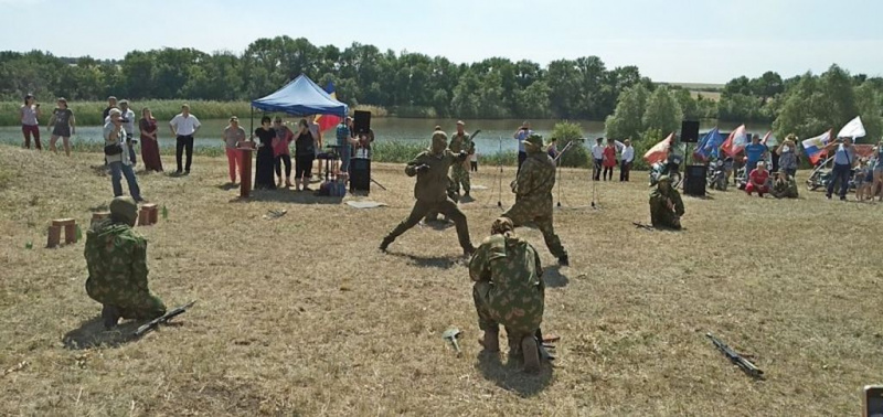 В фестивале-реконструкции «Память сквозь года. Афган 2019» приняли участие представители Нижнедонского благочиния