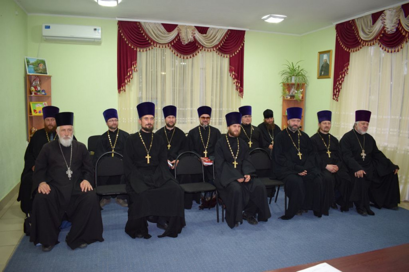 Состоялась очередная рабочая встреча духовенства Александровск-Грушевского благочиния Шахтинской епархии